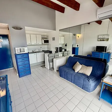Proche Richelieu Avec Piscine, Clim Et Parking - Fr-1-723-14 Апартаменти *